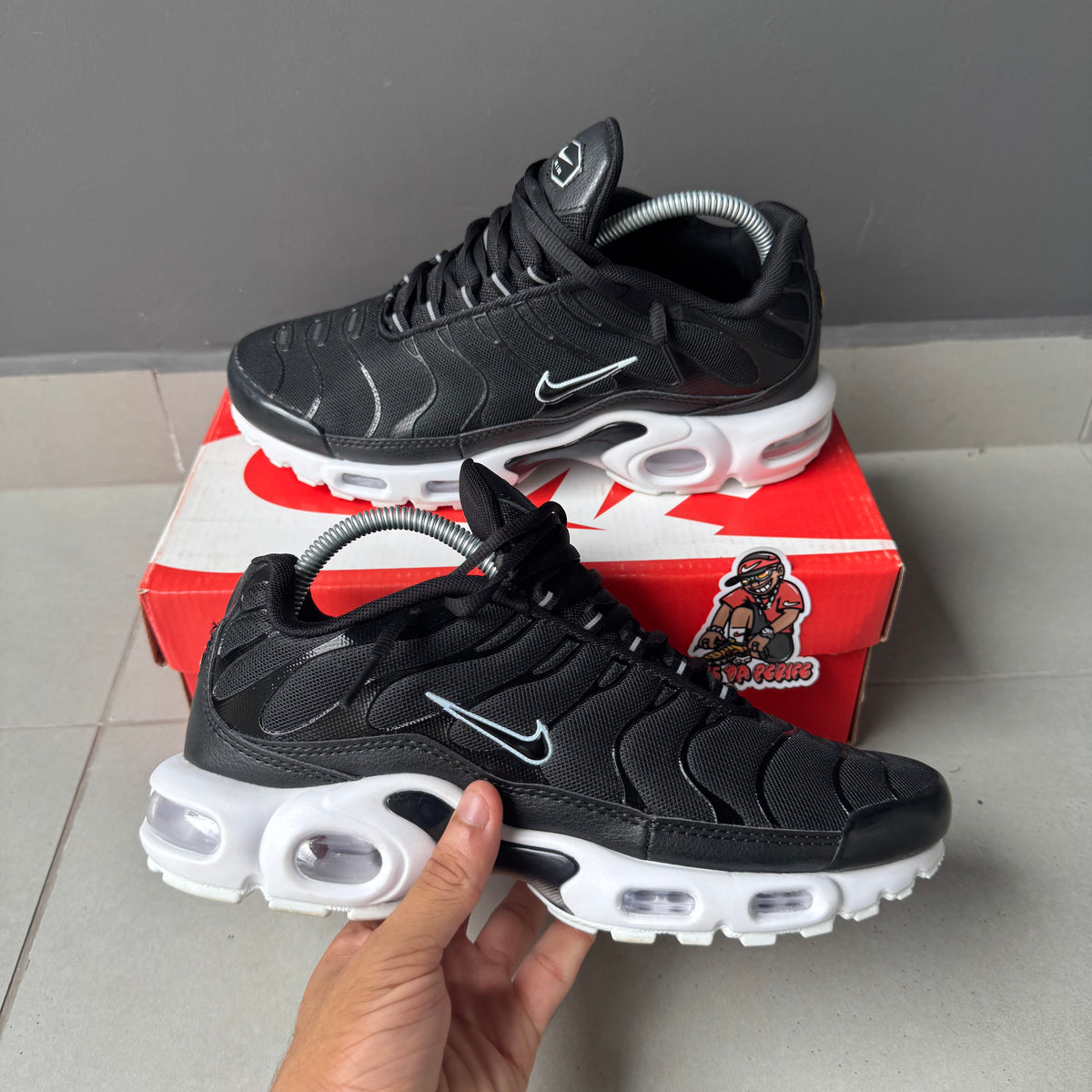 Air Max Plus Tn 1 “Black/White”