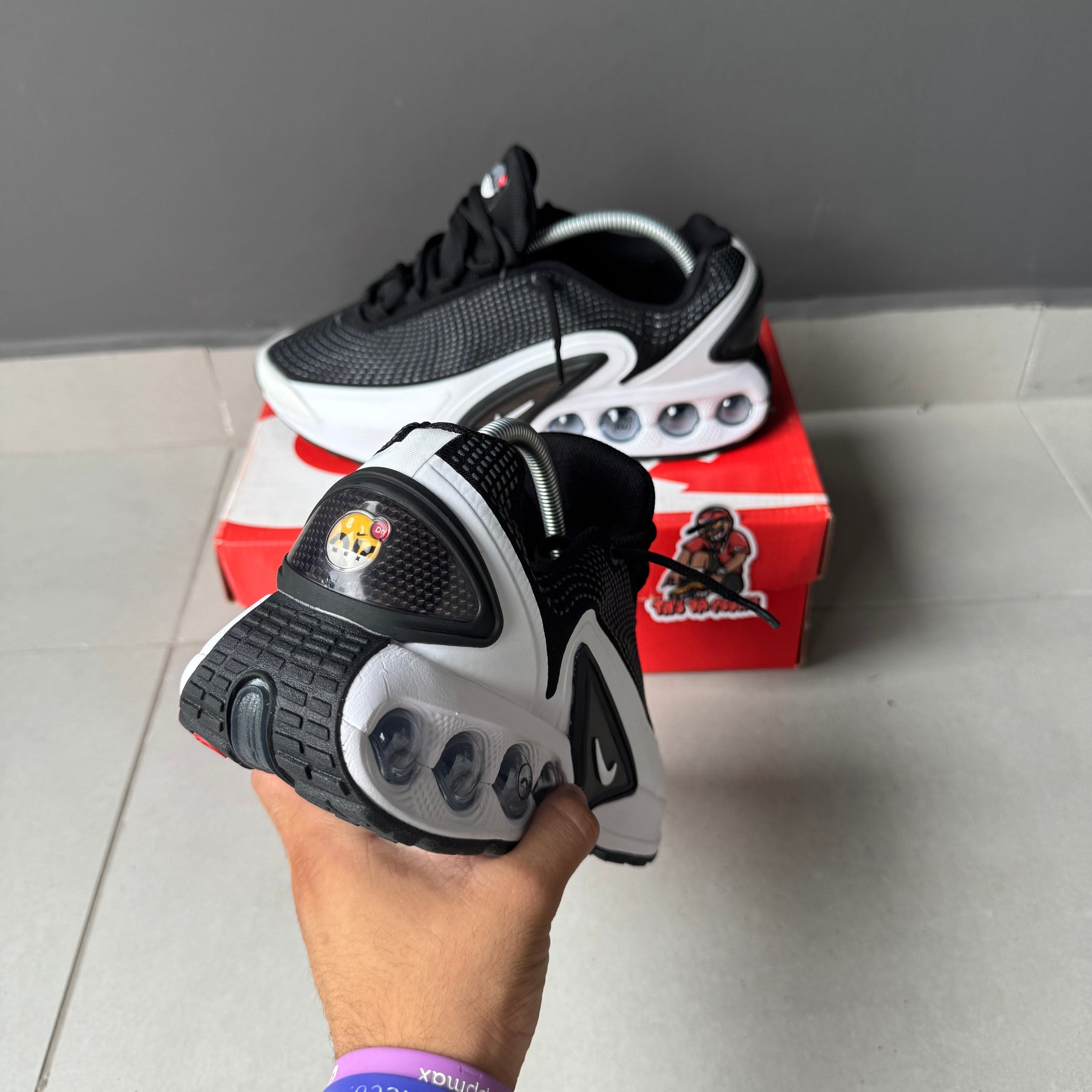 Air Max Plus Dn “Black/White”