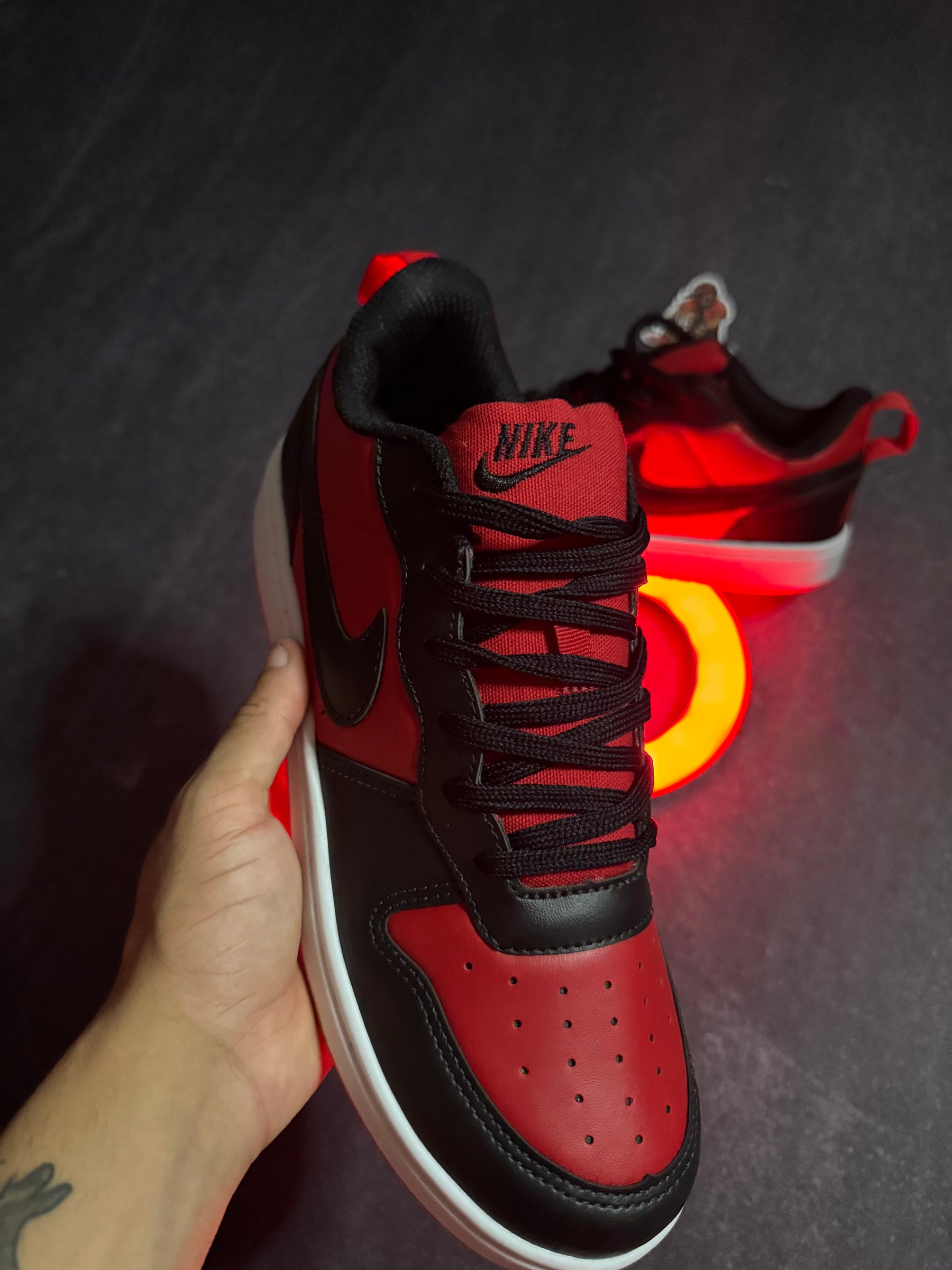 Tênis Nike Borough - Vermelho/Preto