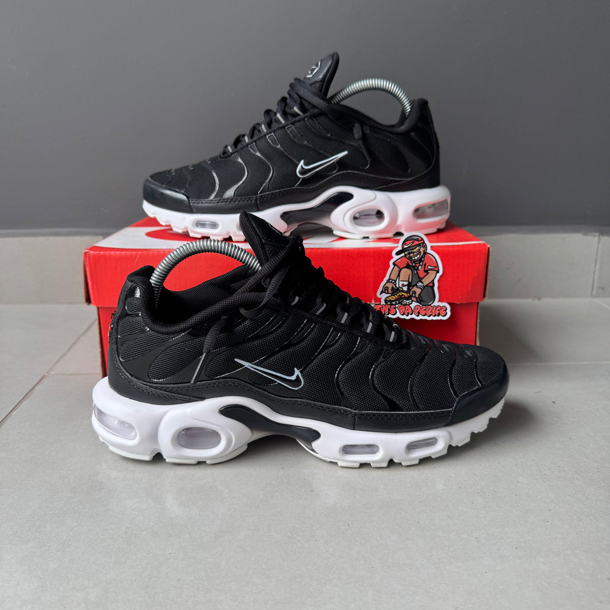 Air Max Plus Tn 1 “Black/White”