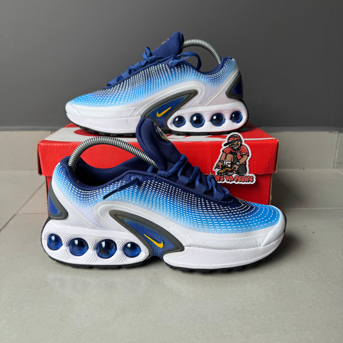 Air Max Dn “Angelical”