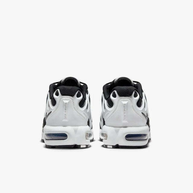 Air Max Plus Drift “Ying Yang”