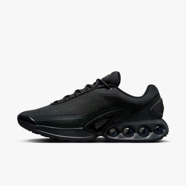 Air Max Plus Dn “Triple Black”