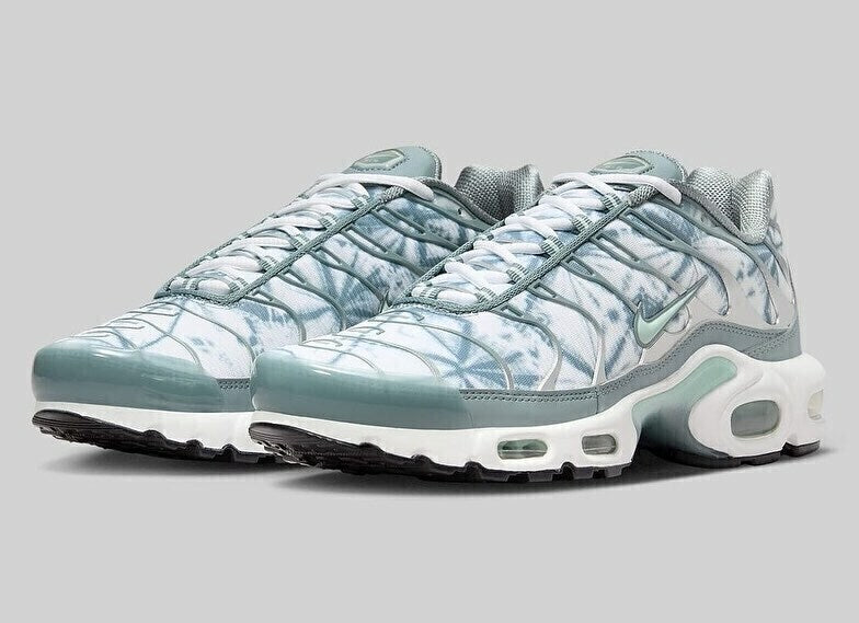 Air Max Plus Tn 1 “Shark”