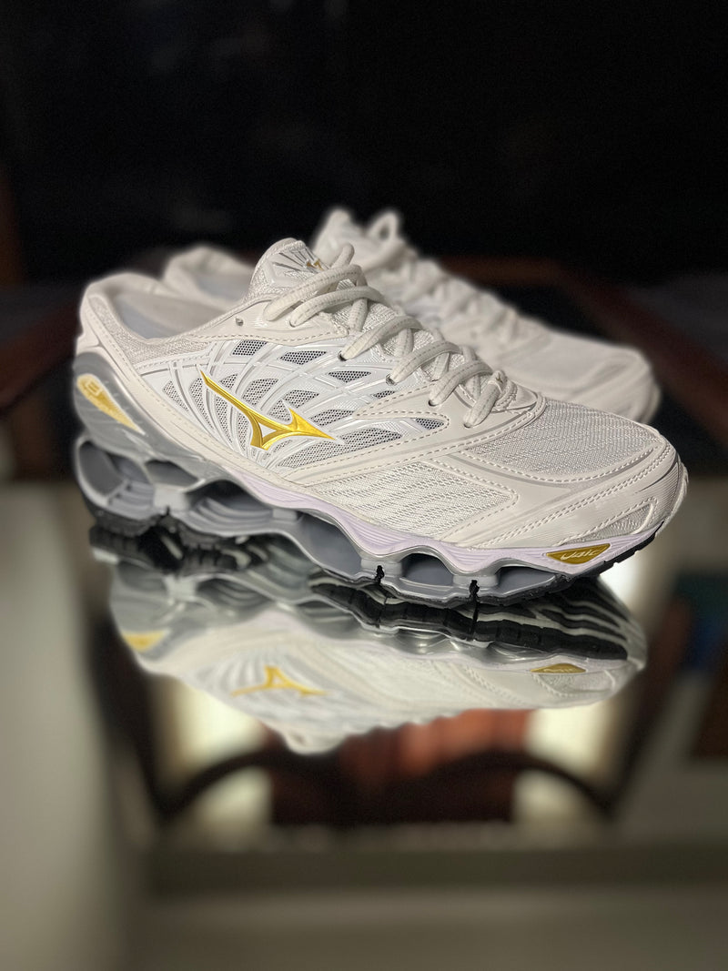 Mizuno Wave Prophecy 8 “Branco/Dourado”